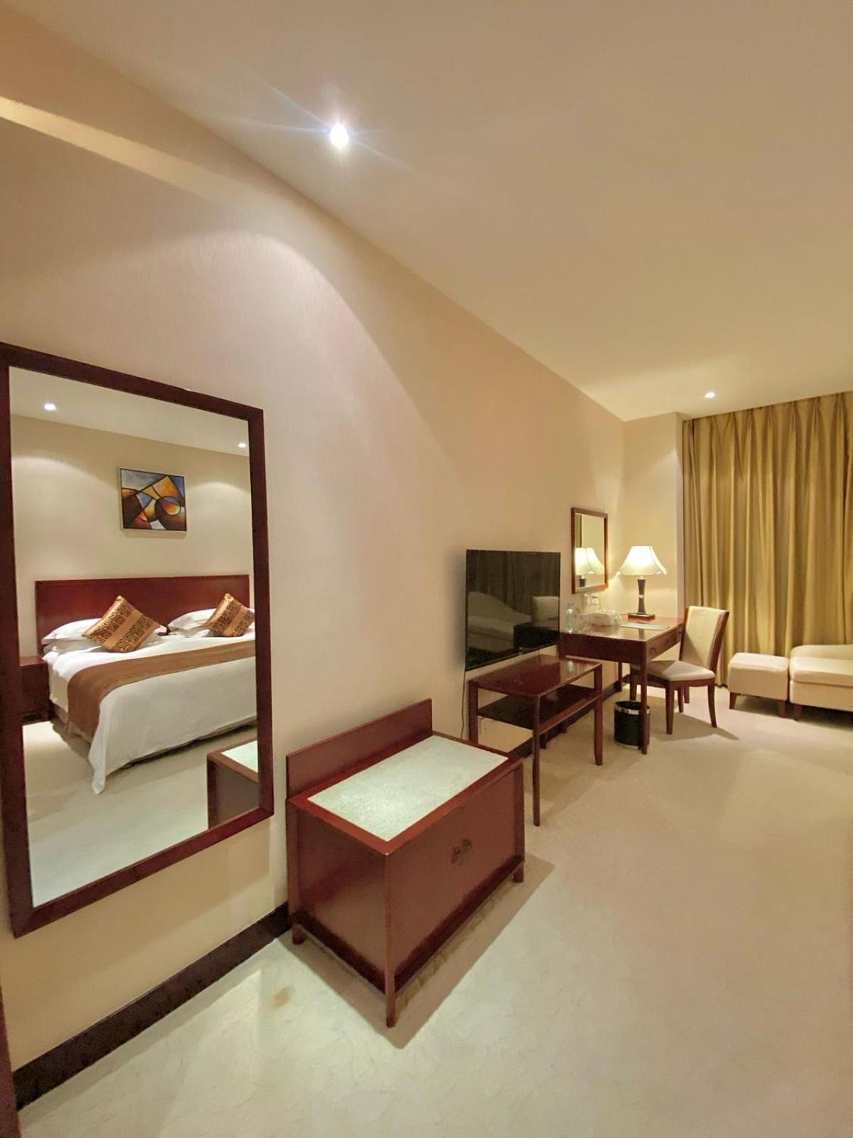 โรงแรม เบจิง พาเลซ โซลักซ์ แอสทานา อัสตานา ภายนอก รูปภาพ Deluxe Room